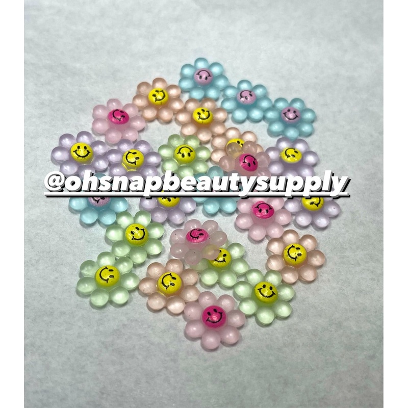 Small Pastel Flowers ( Smile )